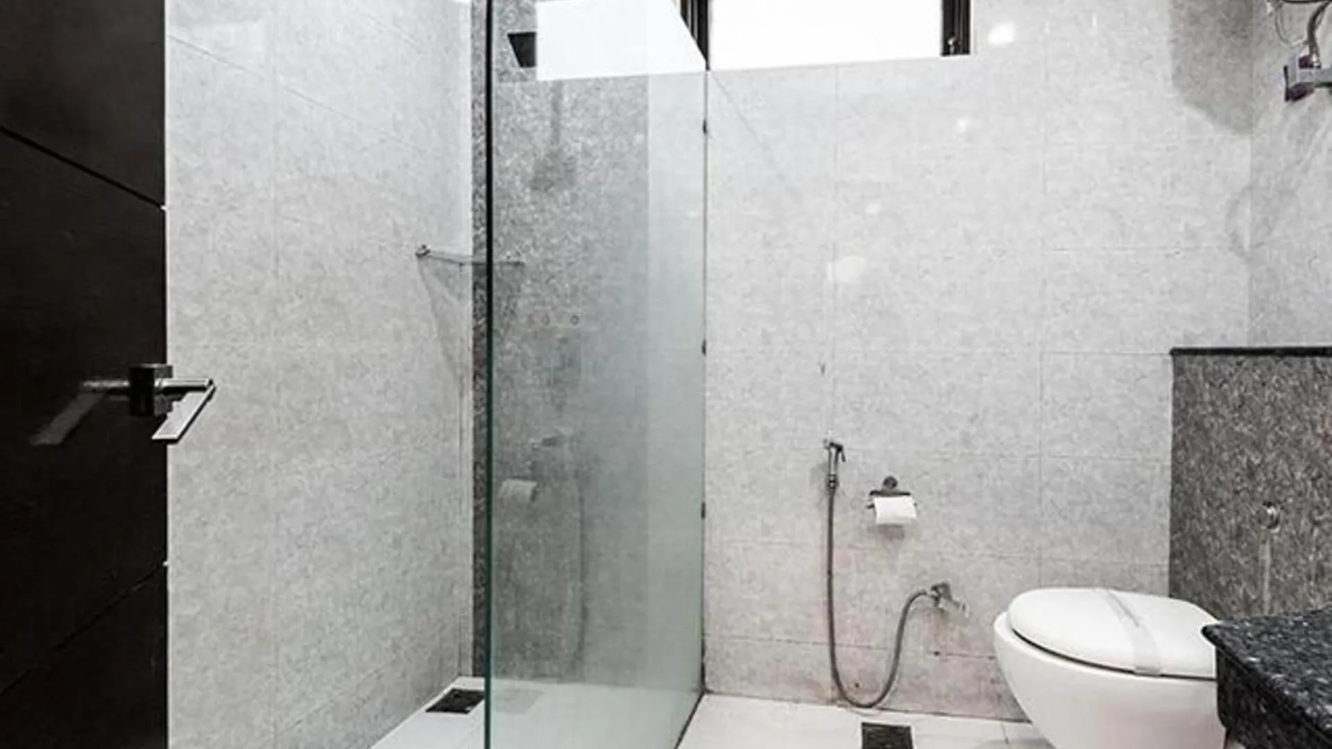 Fabhotel The Venessa Gurgaon Hotel